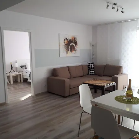 Apartament Jantar Czerwona Jarzebina *